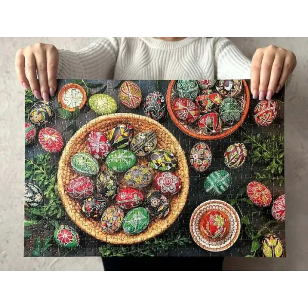 Easter eggs. Puzzle