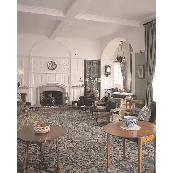 William Morris and the Arts & Crafts Home