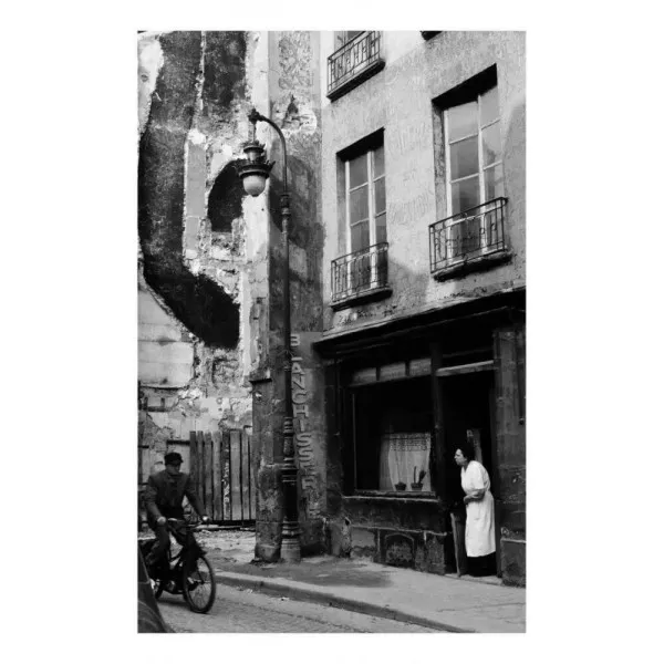Magnum Photos. Paris