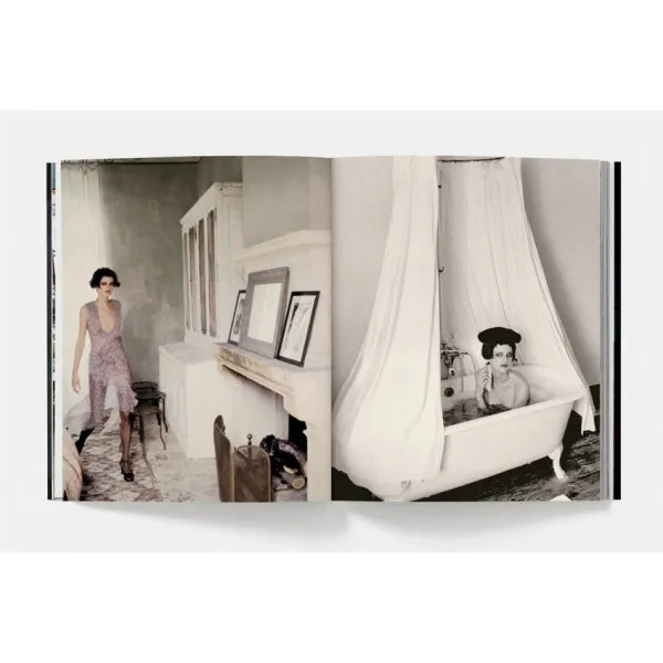 Grace: Thirty Years of Fashion at Vogue