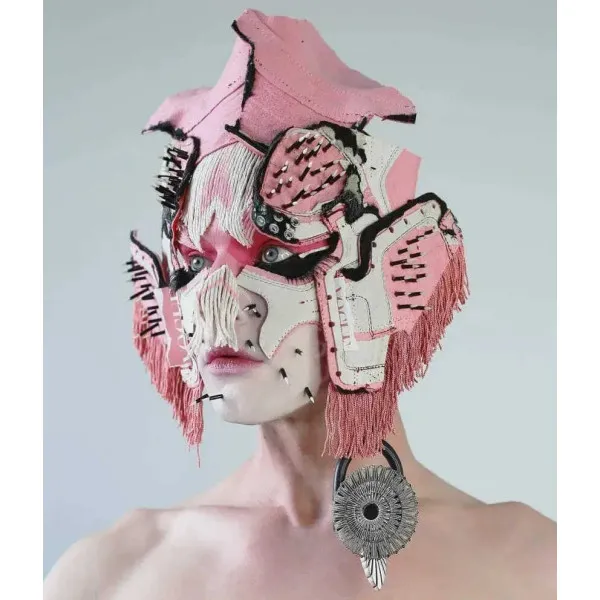 Lyle XOX : Head of Design