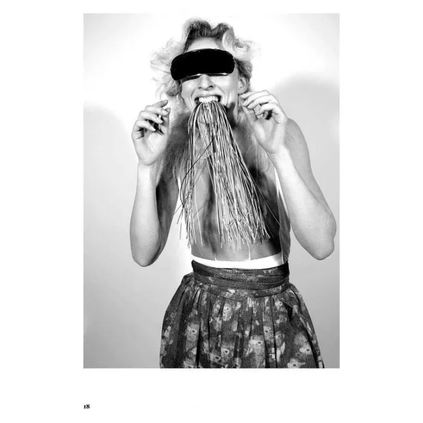 Anti-Glossy : Fashion Photography Now