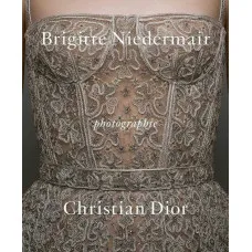 Photographie. Christian Dior by Brigitte Niedermair