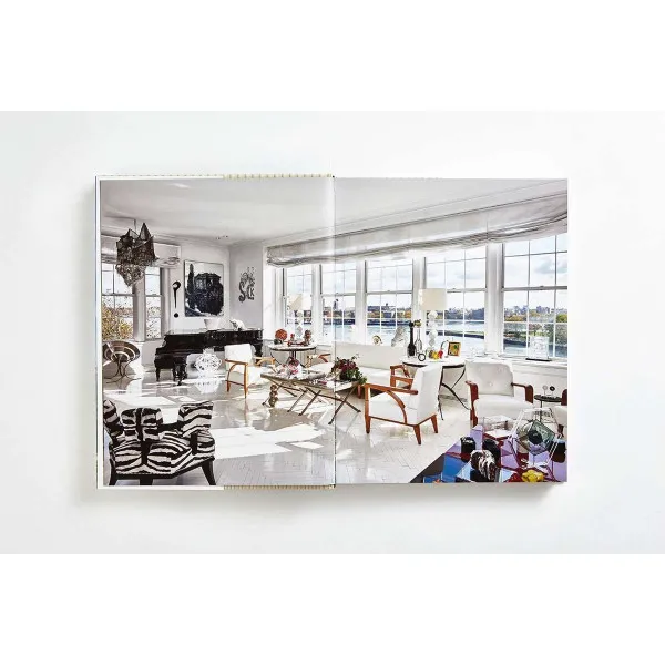 Life at the Top : New York's Most Exceptional Apartment Buidings