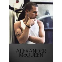 Alexander McQueen: Iconic