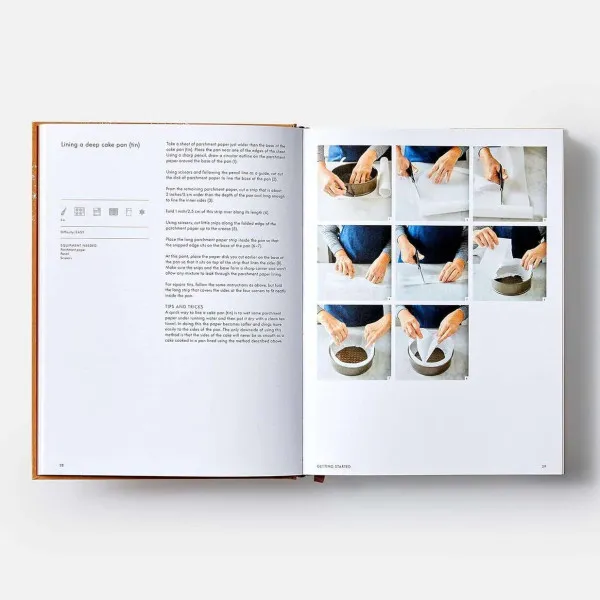 The Italian Bakery . Step-by-Step Recipes with the Silver Spoon