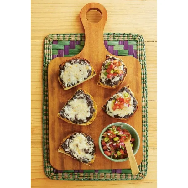 The Mexican Vegetarian Cookbook : 400 authentic everyday recipes for the home cook 