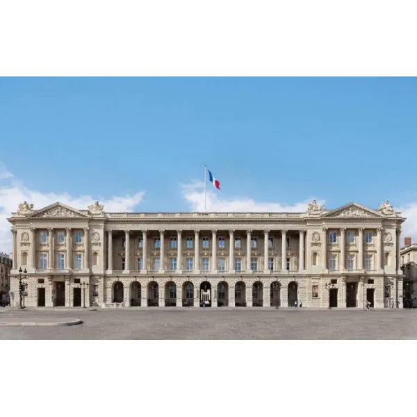 The French Royal Wardrobe : The Hotel de la Marine Restored