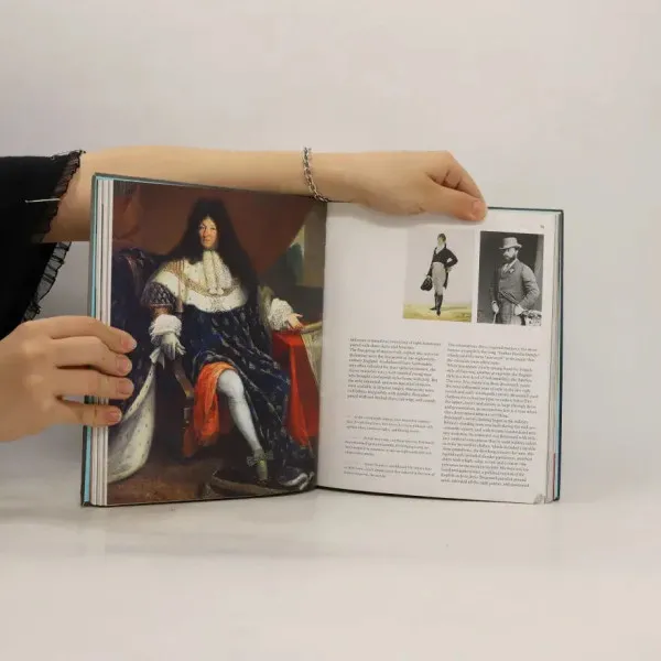 Fashion that Changed the World