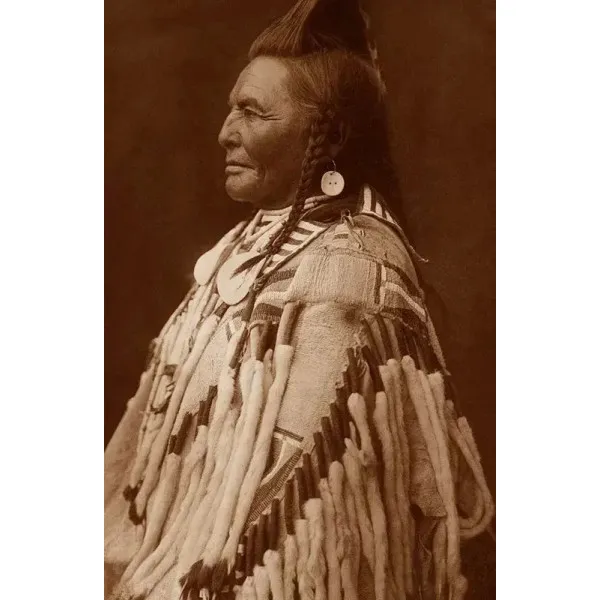 Edward S. Curtis . One Hundred Masterworks