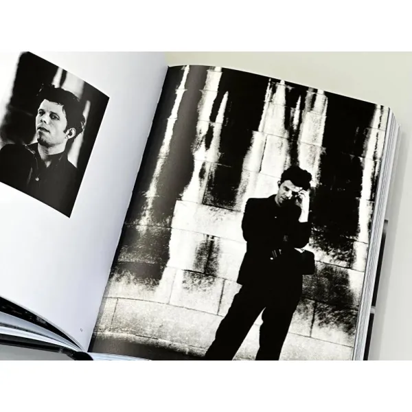 Waits/Corbijn - The Secret Saturdays