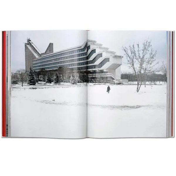 Frederic Chaubin. CCCP. Cosmic Communist Constructions Photographed