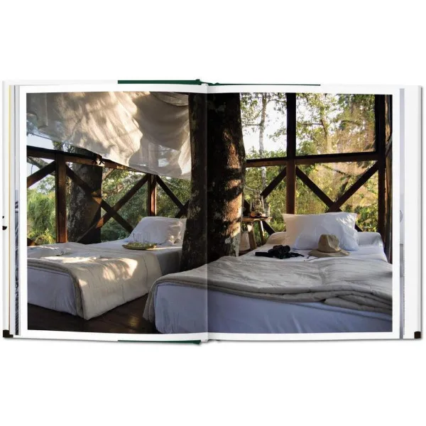 Tree Houses. Fairy-Tale Castles in the Air