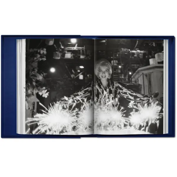 Lawrence Schiller. Marilyn & Me (on request)