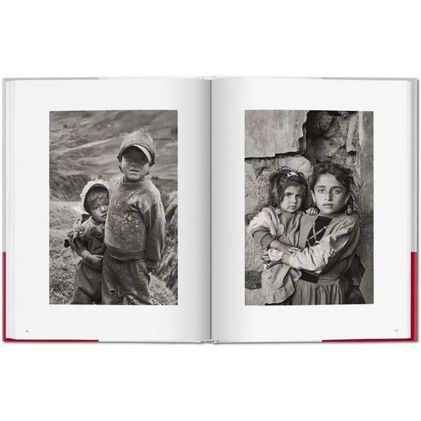 Sebastiao Salgado.Children 