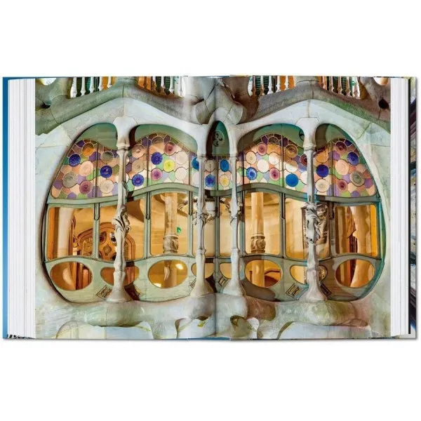 Gaudi. The Complete Works. 45th Ed.