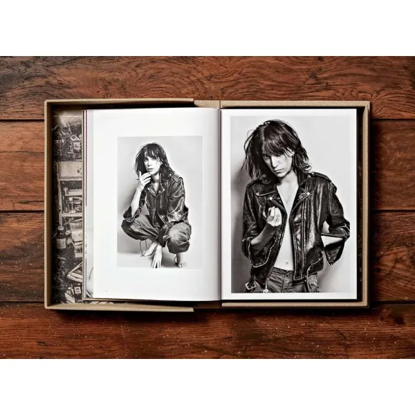 Lynn Goldsmith. Patti Smith. Before Easter After (on request)