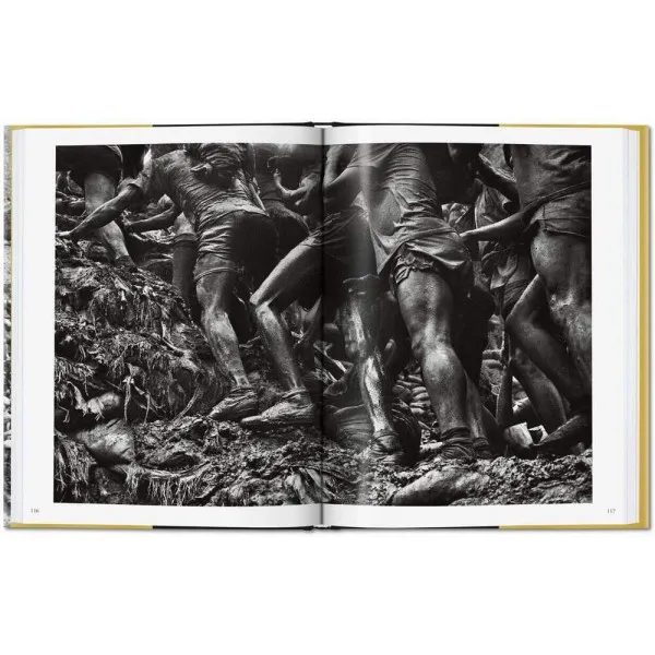 Sebastiao Salgado.Gold