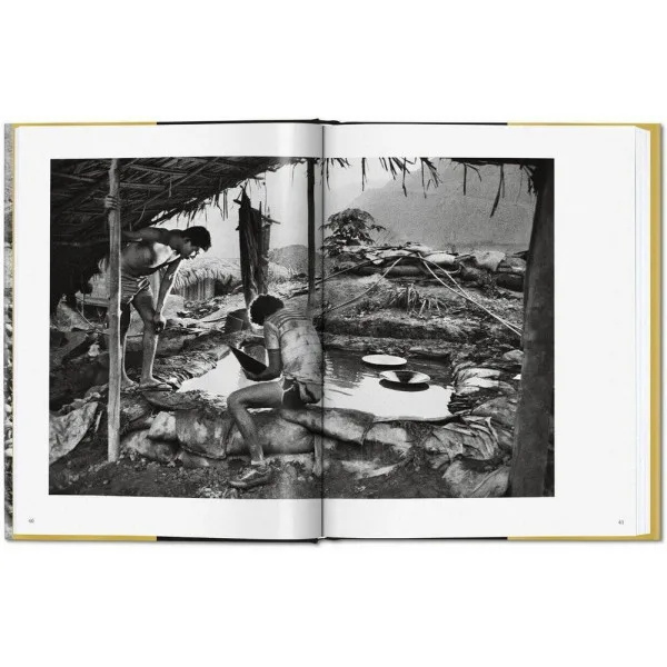 Sebastiao Salgado.Gold