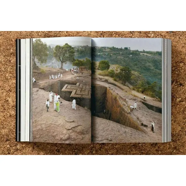 Bjarne Mastenbroek. Dig it! Building Bound to the Ground