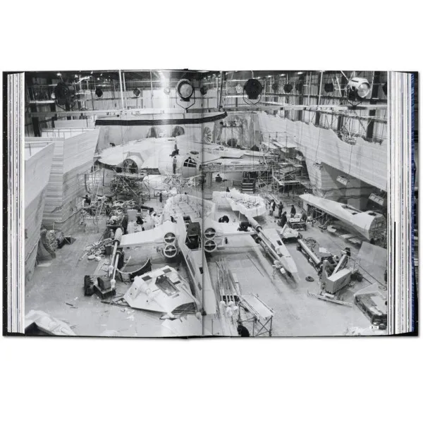 The Star Wars Archives. 1977–1983 45th Ed.