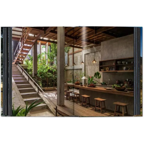 Homes For Our Time. Contemporary Houses around the World. 45th Ed. 