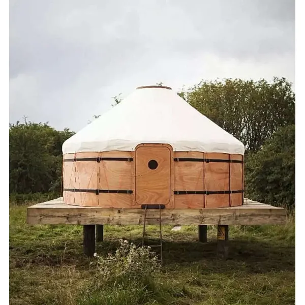 The New Nomads . Temporary Spaces on the Move