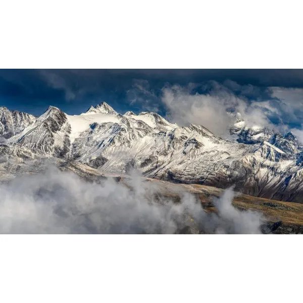 The Alps. High Mountains in Motion