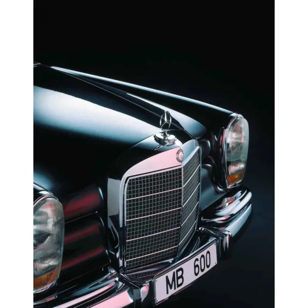 Black Beauties. Iconic Cars