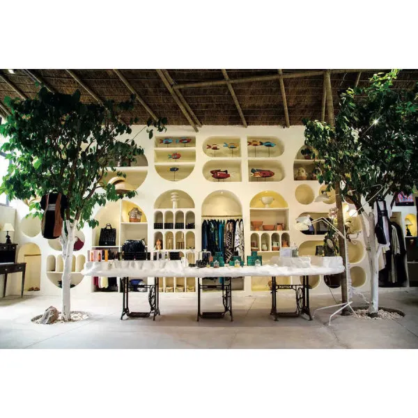 The World's Best Shops : How They Started, the People Behind Them, and How You Can Open One Too