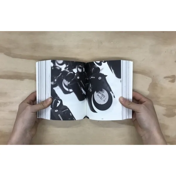 Palette Mini Series 01: Black & White